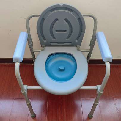 commode seat (elderly  / injured) in nairobi,kenya image 2