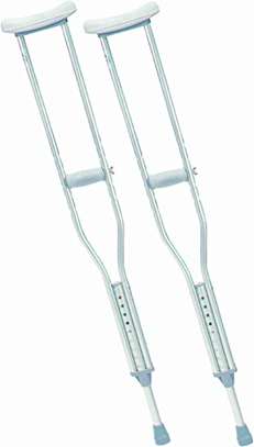 under arm crutches (adjustable height) image 4