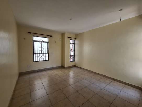 3 Bed Townhouse with En Suite in Nyali Area image 9