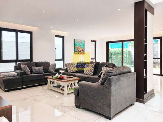 4 Bed Townhouse with En Suite in Westlands Area image 23