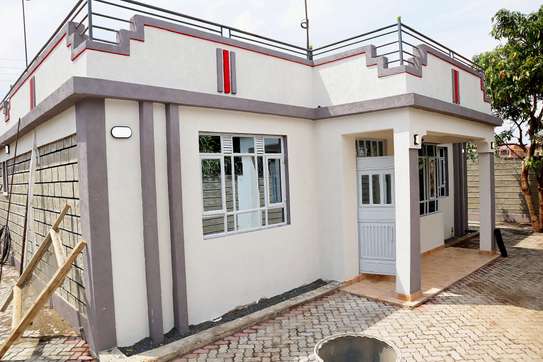 3 Bed House with En Suite at Kimbo image 1