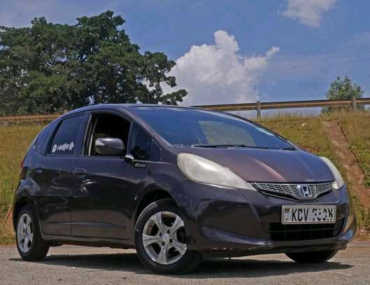 I am selling this honda fit image 1