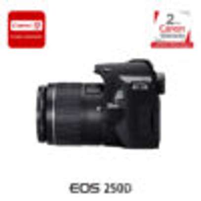 Canon EOS 250D DSLR Camera with 18-55mm f/4-5.6 IS STM Lens image 2