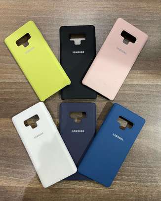 Samsung s10 silicon cover image 1