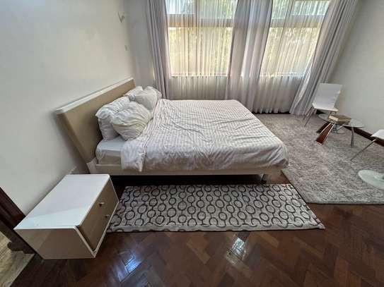 Serviced 3 Bed Apartment with En Suite at Statehouse image 8