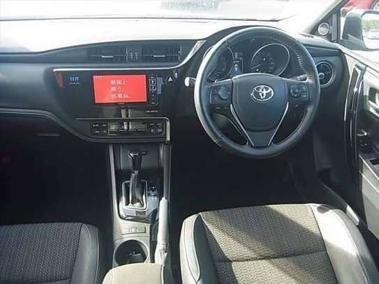 Toyota Auris 2019 image 3