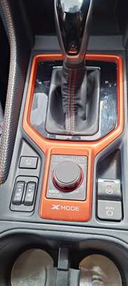 Subaru Forester X-break 2018 Black image 11