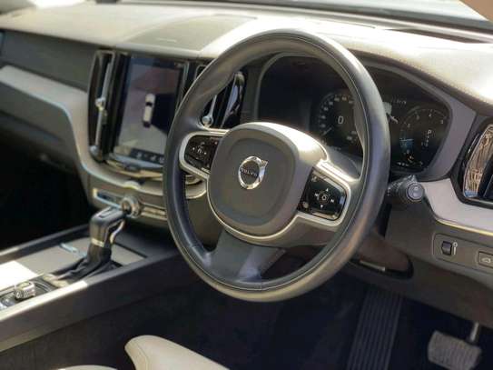 Volvo XC60 T5 AWD Blue 2018 image 11