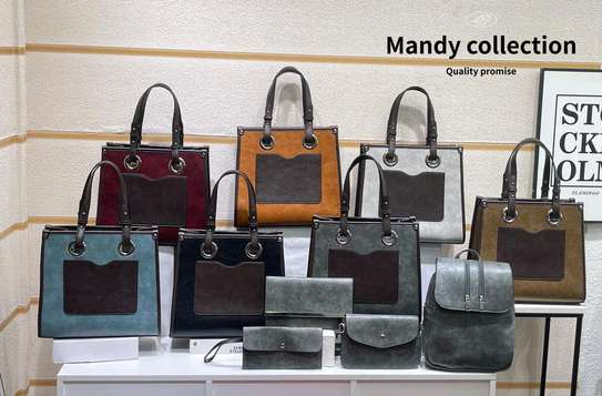 *Quality Original Designer Ladies Business Casual Rubber 5 in 1 Legit  Handbags Backpack Clutch Wallet Set* image 2
