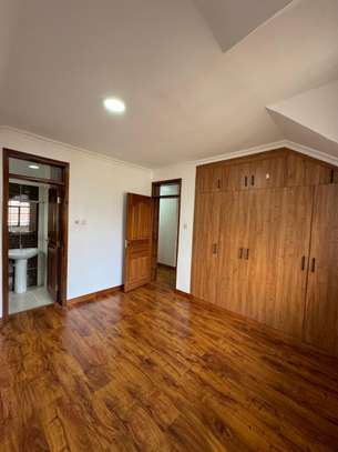 4 Bed Apartment with En Suite in Kiambu Road image 14