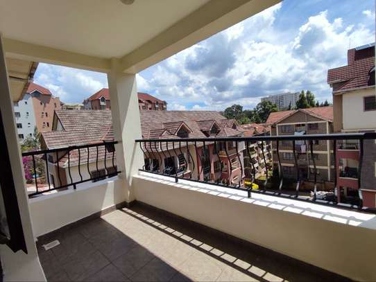 3 Bed Apartment with En Suite in Valley Arcade image 15