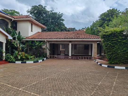 5 Bed Townhouse with En Suite at Off Ruaka Rd image 17