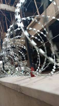 razor wire in kenya image 7