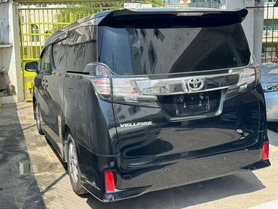 Toyota Vellfire black black 2017 2wd image 2