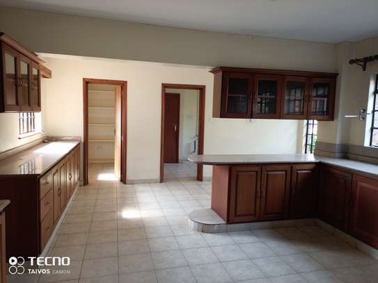 5 Bed Townhouse with En Suite at Off Ruaka Rd image 34