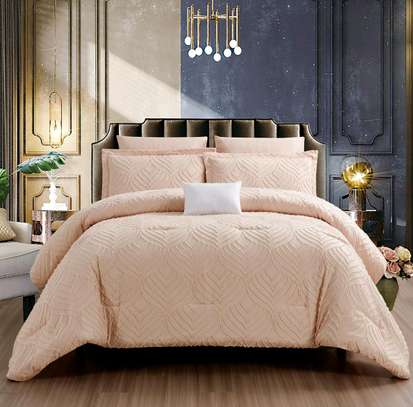 Luxury Tufted Comforter Bedding set image 3