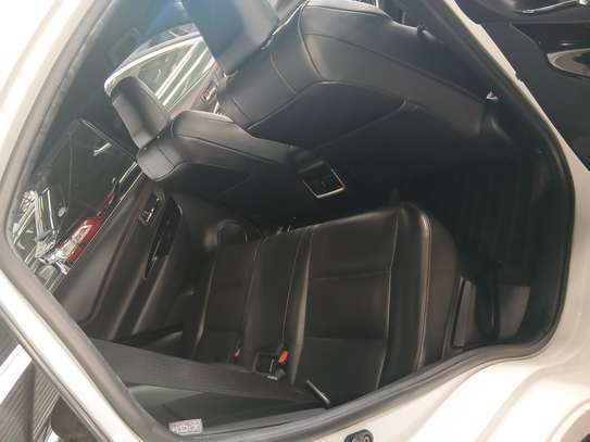 Toyota Harrier white 2019 image 13