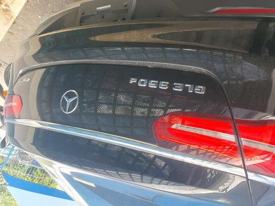Mercedes-Benz GLE 350D 2017 image 2
