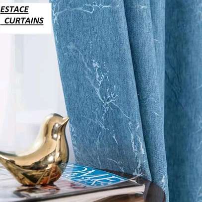 :PLAIN BLUE AND PRINTED CURTAINS image 9