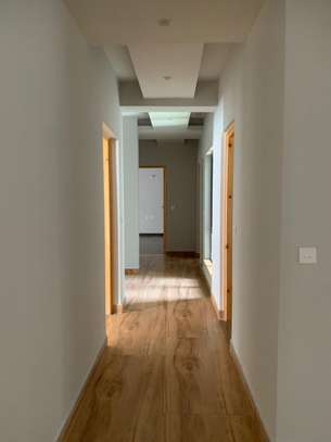 3 Bed Apartment with En Suite at Mandera Road image 7