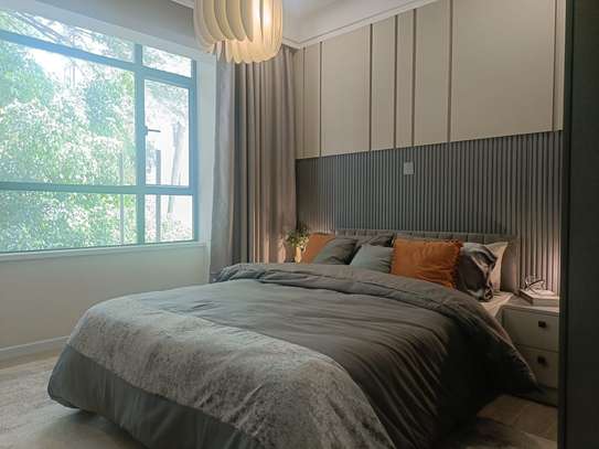 1 Bed Apartment with En Suite in Lavington image 2