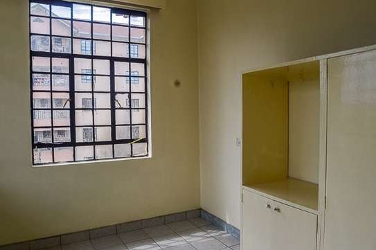 1 bedroom apartment for rent in Langata image 7