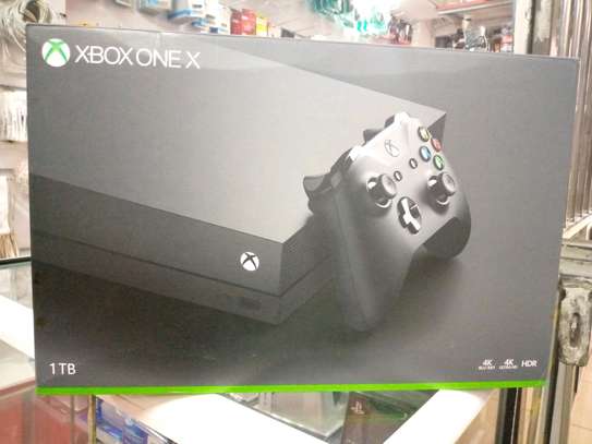 xbox 1 x pre owned