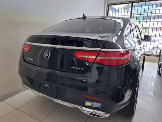 Mercedes-Benz GLE 350D image 2