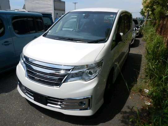 HYBRID NISSAN SERENA (MKOPO ACCEPTED image 2