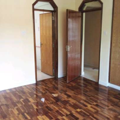 Spacious and Magnificent 3 Bedrooms In Kileleshwa image 3