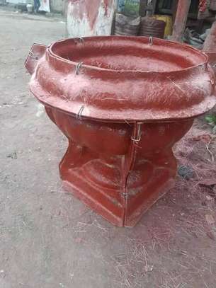 Flowerpot, vase moulds image 3