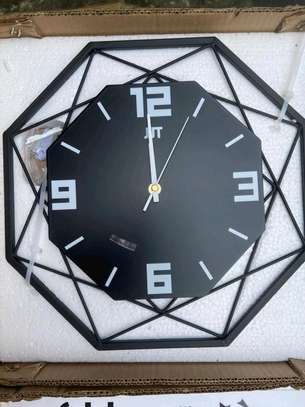 Luxury wall clock image 2