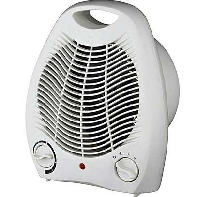 Room fan heater 2000watts image 1
