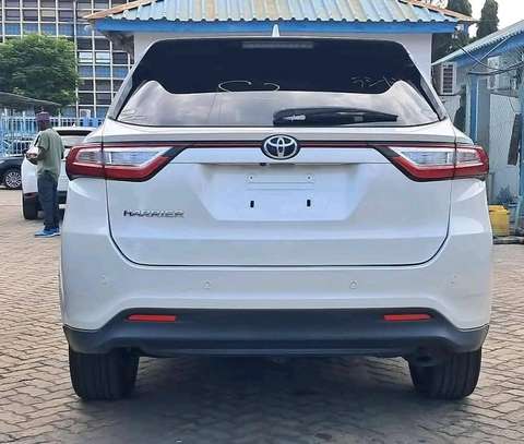 Toyota Harrier white 2018 2wd image 12