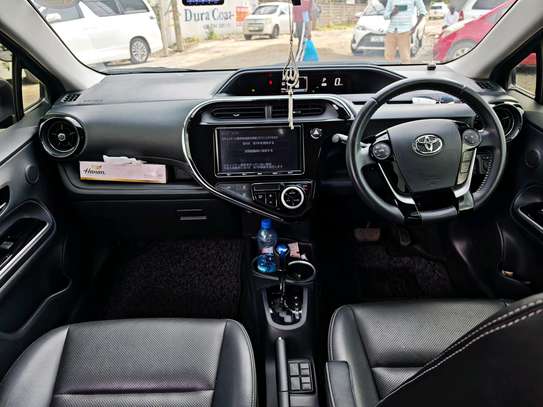 2018 TOYOTA AQUA HYBRID, FULL LEATHER UPHOLSTERY image 4