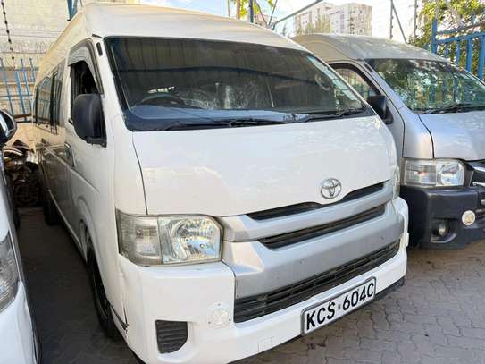 Toyota Hiace 9l Manual Diesel 2012 model image 2
