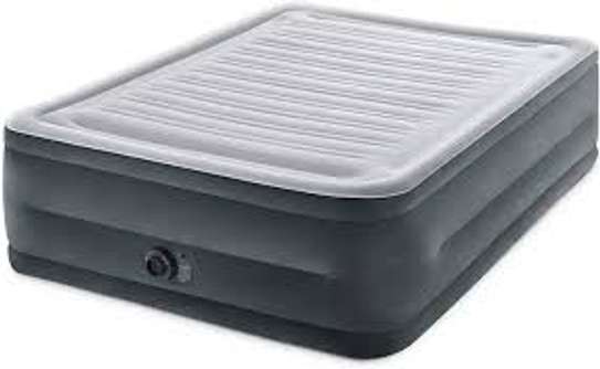 INTEX / Deluxe Pillow Rest Queen inflatable bed 5*6 image 3