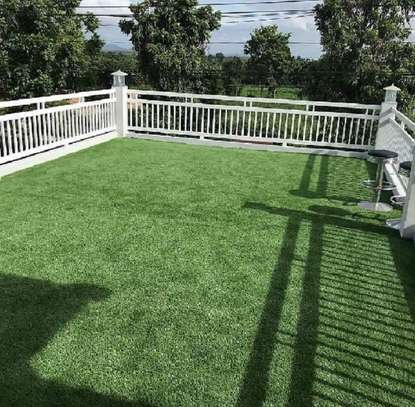 Artificial grass carpet for a rooftop image 1