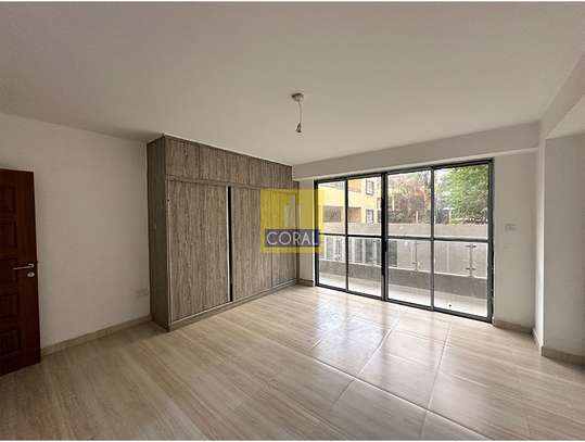 4 Bed Apartment in Parklands image 8
