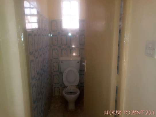 TO RENT TWO BEDROOM ENSUITE TO RENT image 13