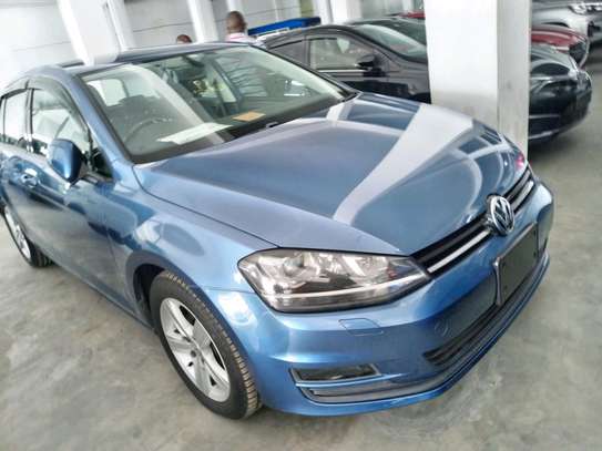 Volkswagen Golf blue 🔵 image 5
