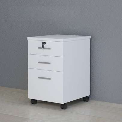 Mobile 3-Drawer Pedestal Cabinet image 11