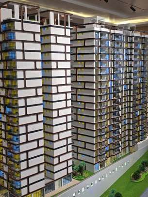 Serviced 5 Bed Apartment with En Suite at Brookside image 10