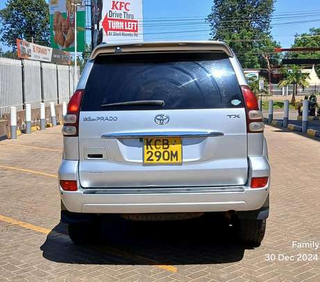 Toyota Prado J120 image 5