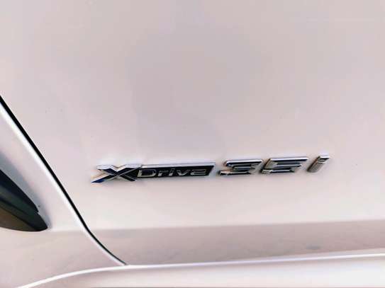 BMW X6 Petrol AWD White 2017 image 4