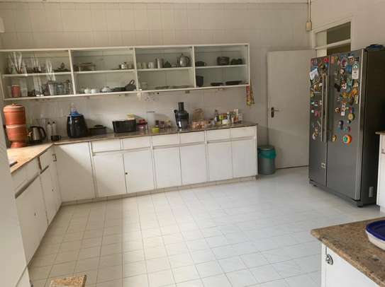 4 Bed House with En Suite in Runda image 16