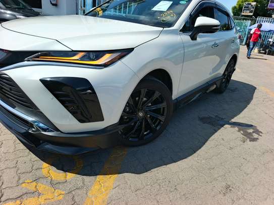 Toyota harrier hybrid 2020 image 5