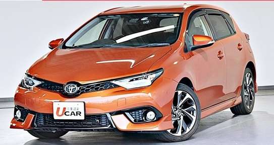 TOYOTA AURIS READY FOR SHIPPING FROM JAPAN image 1