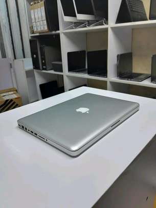 MacBook 2012 image 1