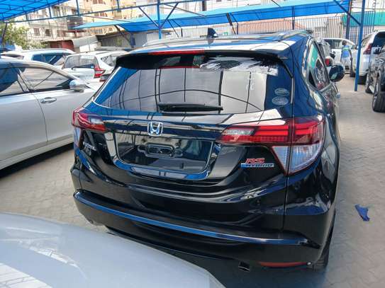 Honda vezel Hybrid RS image 2
